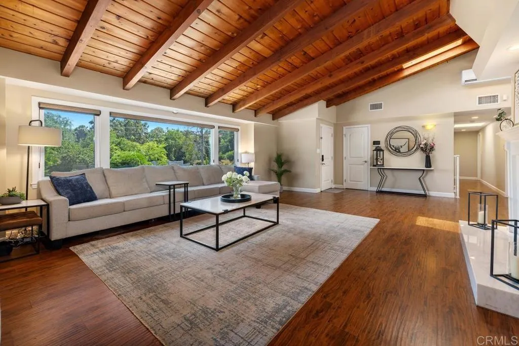 https://cdn.realtyfeed.com/cdn/127/306471895/96b48363315d6308179496a65a2b7180.webp