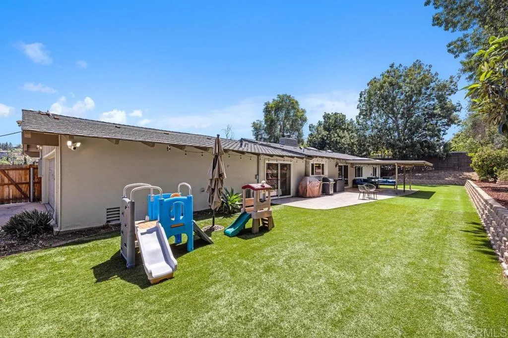 https://cdn.realtyfeed.com/cdn/127/306471895/dbb0579309fa827826ee4866888c999c.webp