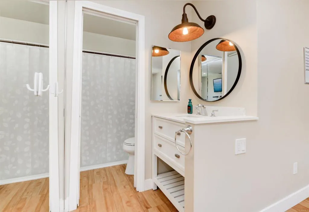 https://cdn.realtyfeed.com/cdn/127/306471986/1adc18e7c4ba1d0116c0d3a97fd30afe.webp