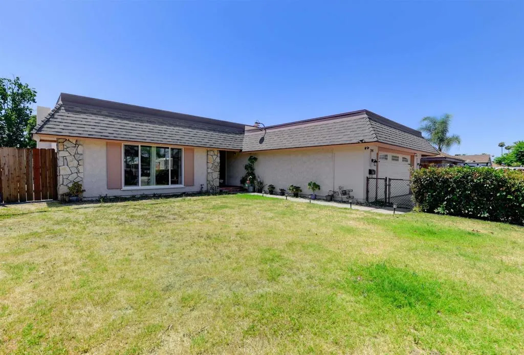 https://cdn.realtyfeed.com/cdn/127/306471986/69f2ba91ba4654dcfa082d71563e90bb.webp
