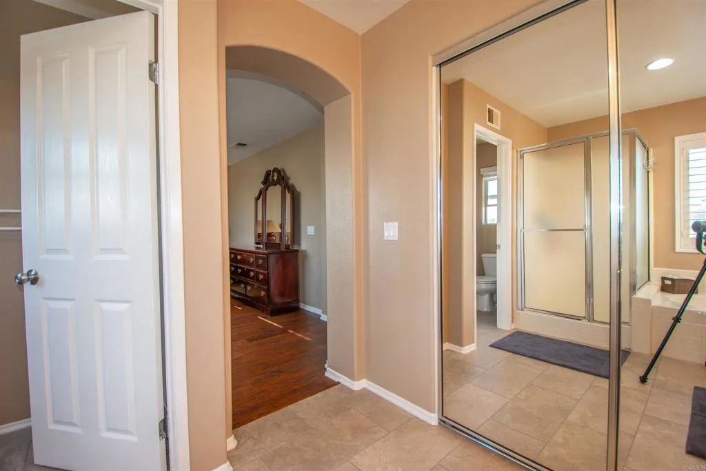 https://cdn.realtyfeed.com/cdn/127/306472098/20a8f7a7d9ab475ac8052099ed5dd23e.webp