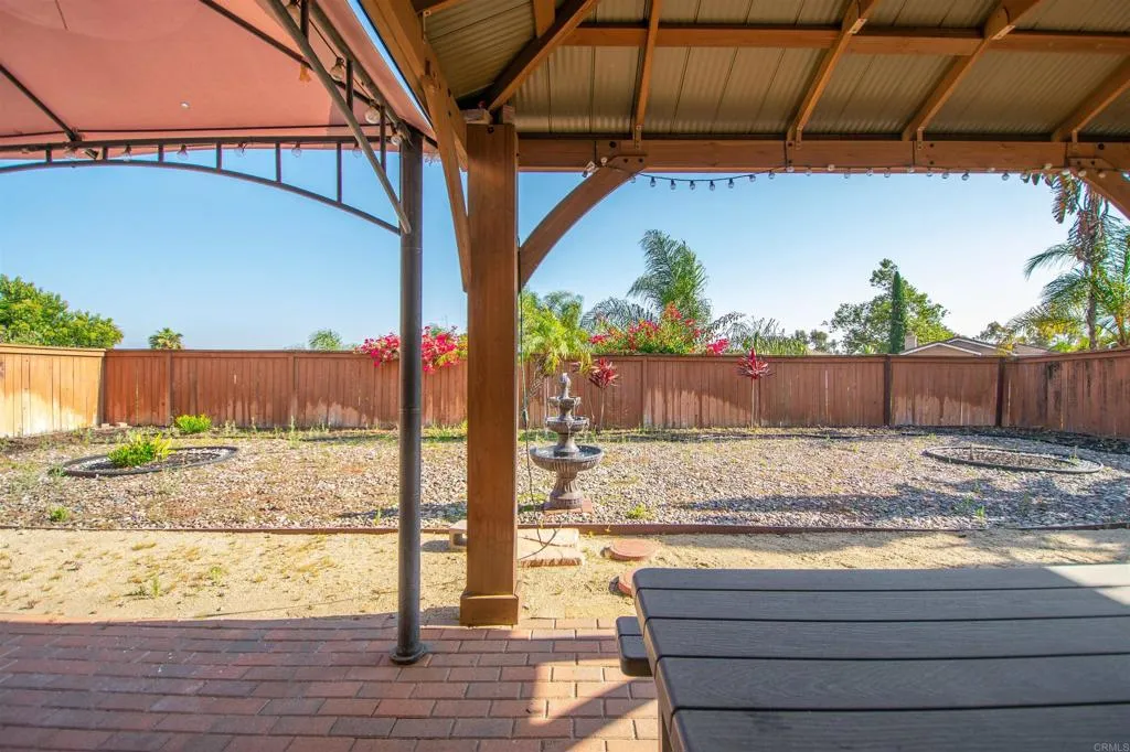 https://cdn.realtyfeed.com/cdn/127/306472098/4225855a026b070271a49946f1727e32.webp