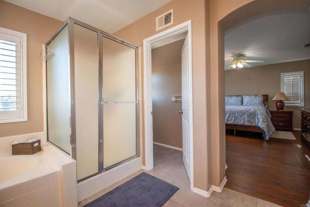 https://cdn.realtyfeed.com/cdn/127/306472098/b4a4ec94eb5067c31842f692103987db.webp