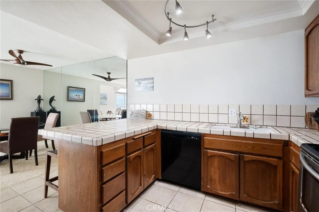 https://cdn.realtyfeed.com/cdn/127/306472170/5e02c5fb35e4e30aa9202c3691ec5edf.webp