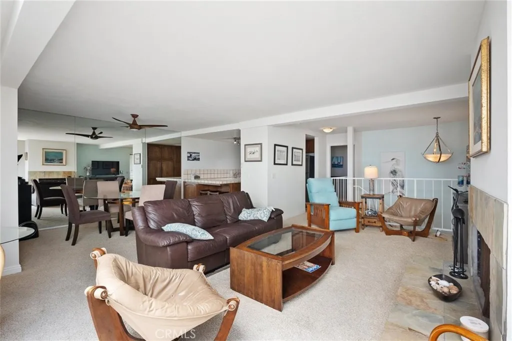 https://cdn.realtyfeed.com/cdn/127/306472170/c38d2758992066a2878b9f567d768804.webp