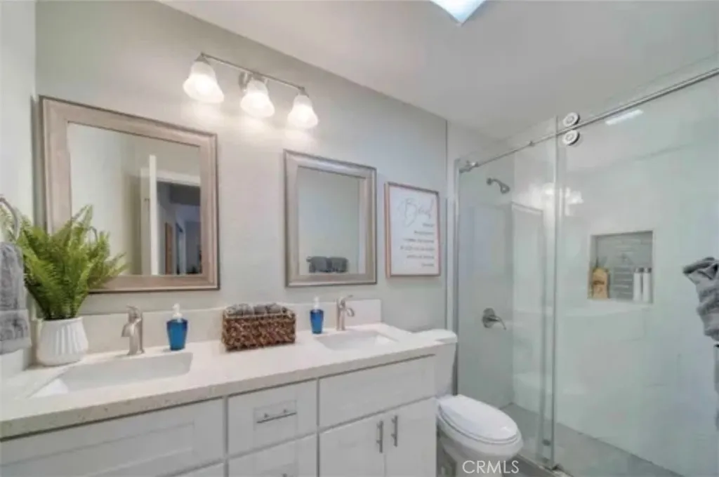 https://cdn.realtyfeed.com/cdn/127/306472201/179bd95f617c82407e8e524f5bf3e122.webp