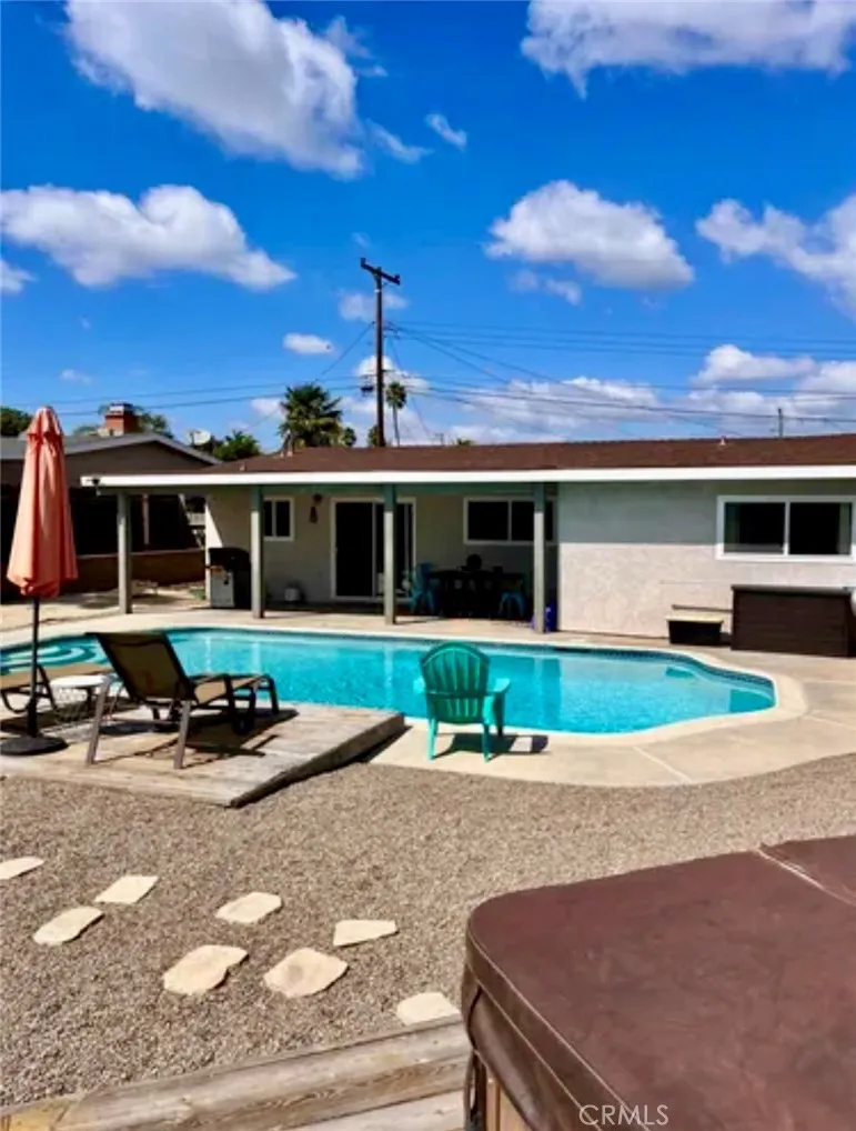 https://cdn.realtyfeed.com/cdn/127/306472201/2e96bfdd614dbd15509ff6c460373397.webp