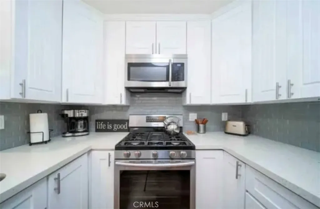 https://cdn.realtyfeed.com/cdn/127/306472201/a509ac668087f2561e316d865ad9a69d.webp