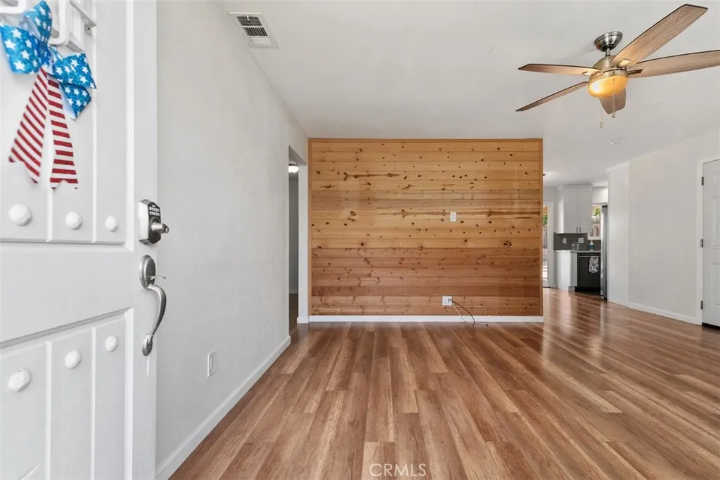 https://cdn.realtyfeed.com/cdn/127/306472201/d6103d3f7fee176dc3a9243c55bcba13.webp