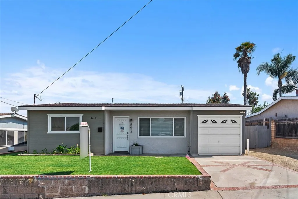 https://cdn.realtyfeed.com/cdn/127/306472201/fe98412e9b026a723ef64d002676eee1.webp