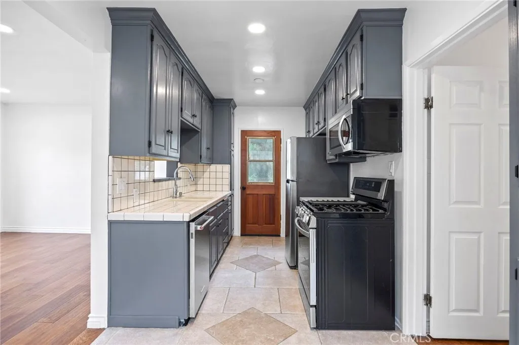 5183 Inglewood Boulevard, Culver City, CA 90230 - Photo 4 of 21, Culver City, CA