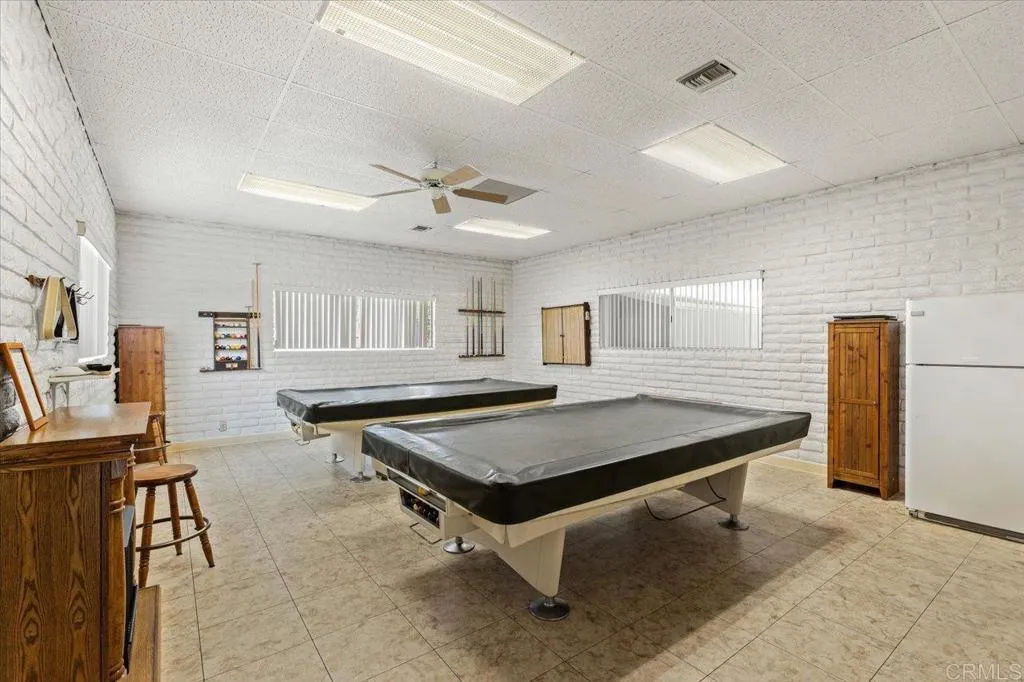 https://cdn.realtyfeed.com/cdn/127/306472327/04a69753aab9edf36edb5fc5911e9b16.webp