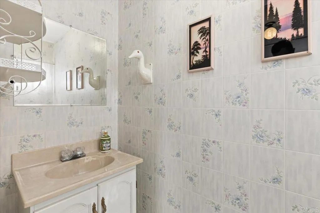 https://cdn.realtyfeed.com/cdn/127/306472327/06126c4aec217ab17993922acd0a7428.webp