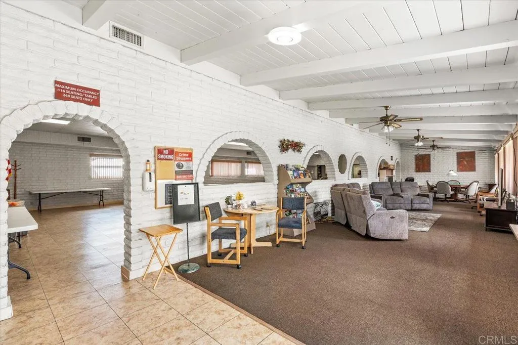 https://cdn.realtyfeed.com/cdn/127/306472327/857a65c6abab0ac533209e43316ec1c5.webp