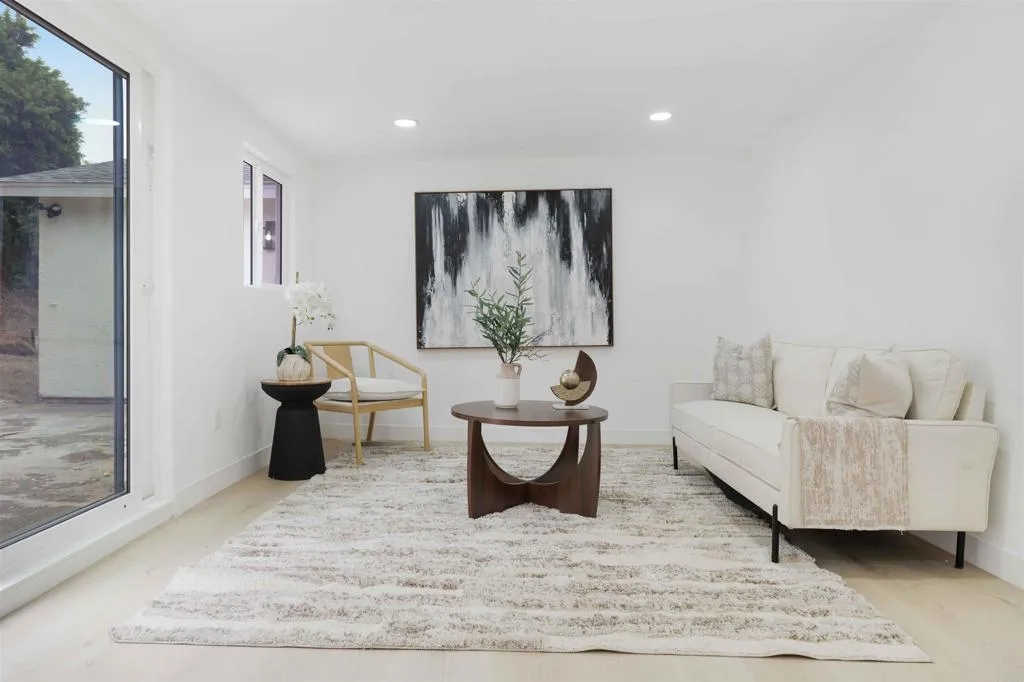 https://cdn.realtyfeed.com/cdn/127/306472430/0739d427a8ac34cb7ec7c8b47647dabe.webp
