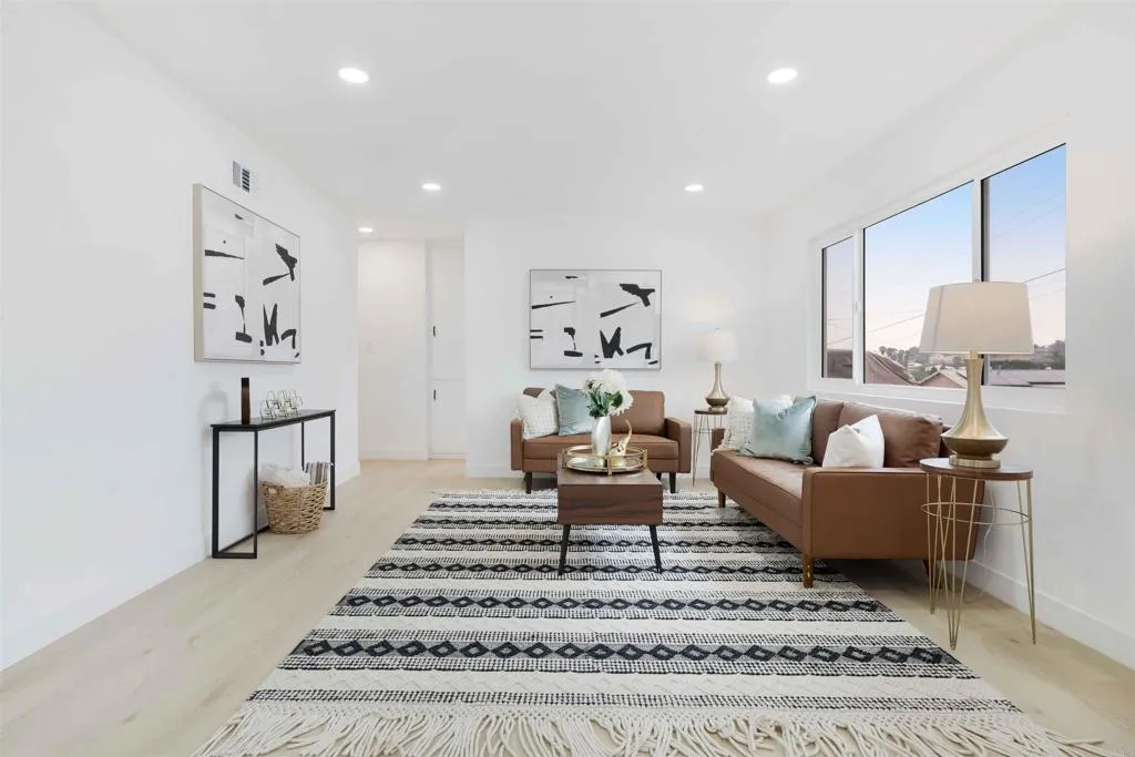 https://cdn.realtyfeed.com/cdn/127/306472430/46dacce73eea3e238e2b92a868aa74d5.webp