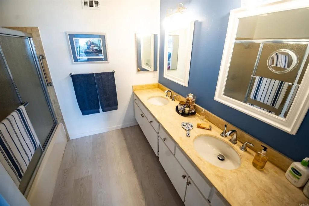 Photo #12: PTP2504632 Listing: Photo #12