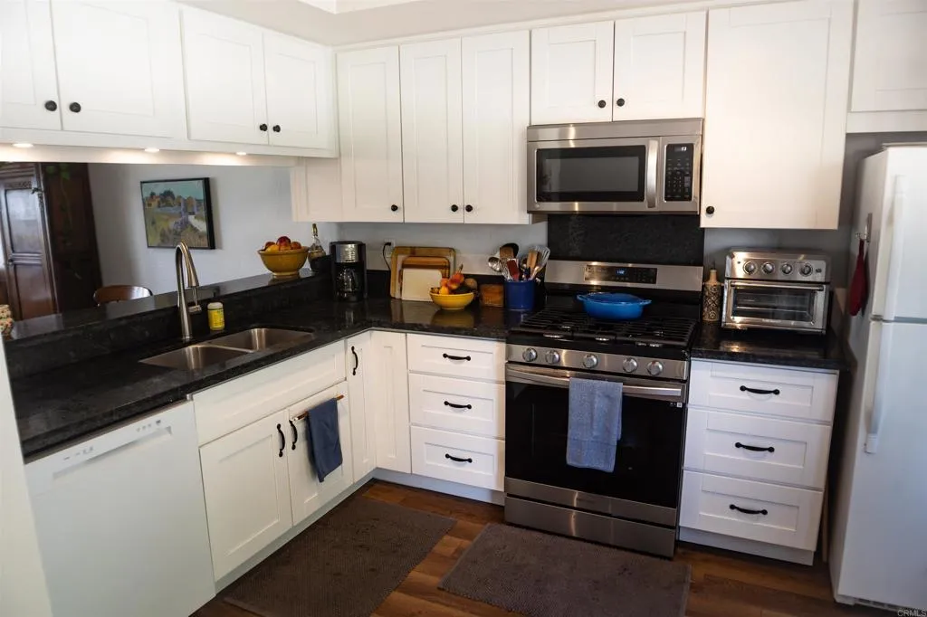 Photo #7: PTP2504632 Listing: Photo #7