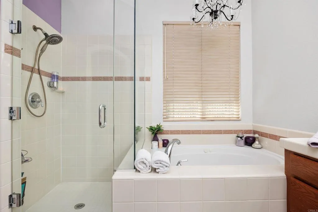 https://cdn.realtyfeed.com/cdn/127/306472826/26b6b4790d6ebcb9c95d31be21436e2b.webp