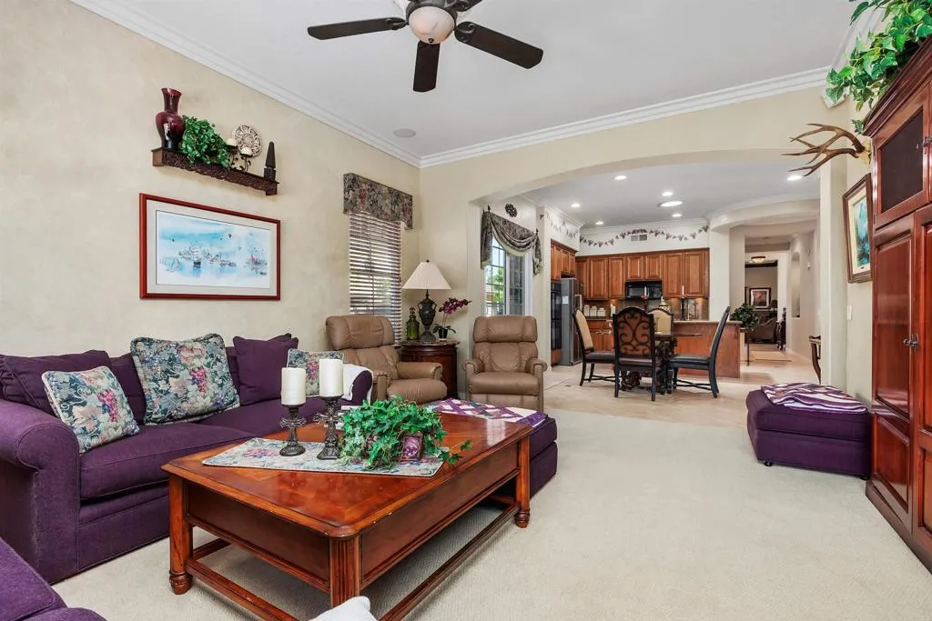 https://cdn.realtyfeed.com/cdn/127/306472826/c2a901376a9afb0fb8104f39935217a1.webp
