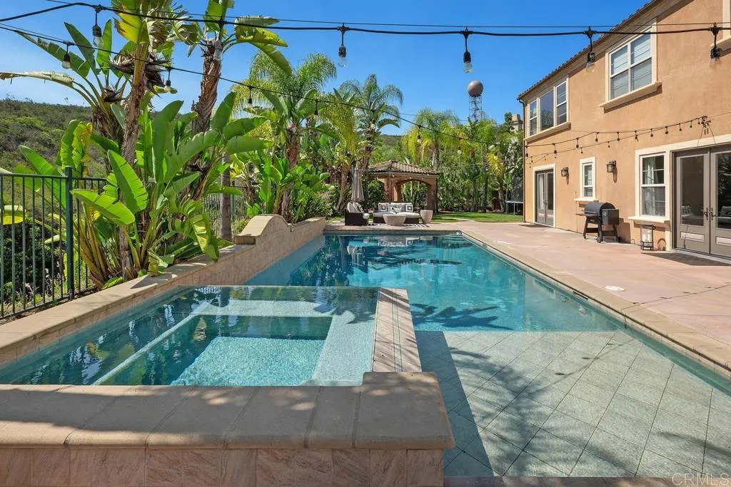 https://cdn.realtyfeed.com/cdn/127/306472969/1ddcb6d3f6ace3a9111def5684be0291.webp