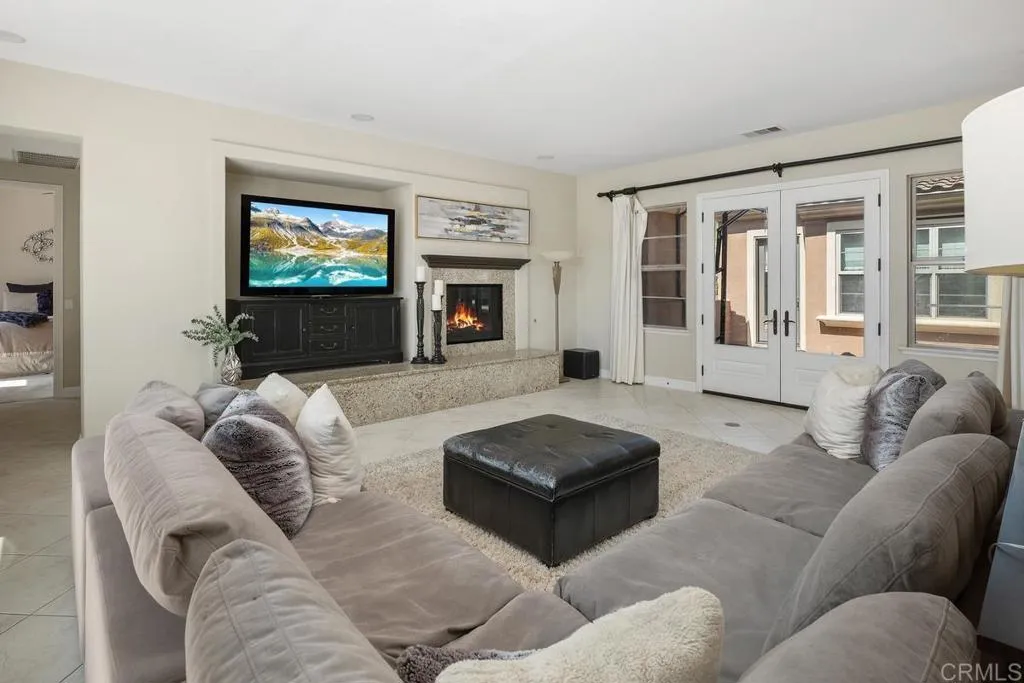 https://cdn.realtyfeed.com/cdn/127/306472969/3451dc39dbcb3104d1acdd7d073d778d.webp