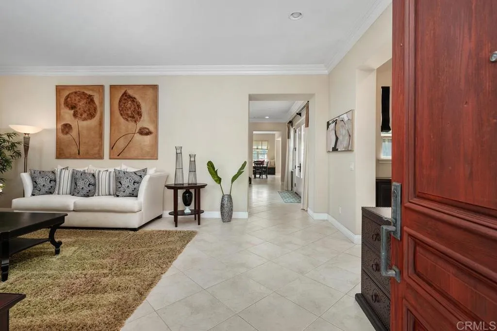 https://cdn.realtyfeed.com/cdn/127/306472969/7eeaf72d1d069f75c8200b3e6657d1d6.webp