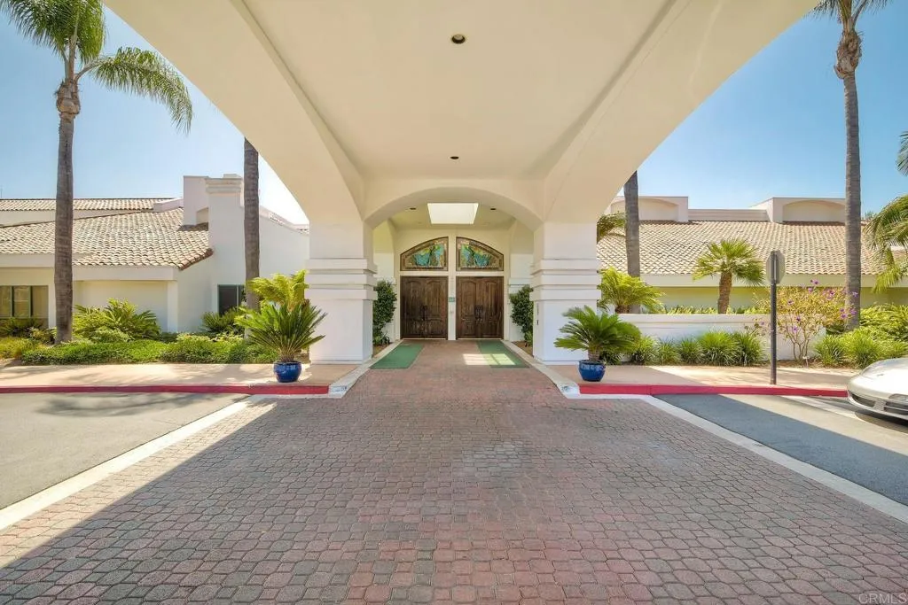 https://cdn.realtyfeed.com/cdn/127/306472971/8eb3653b169773a61552823c4fae002e.webp