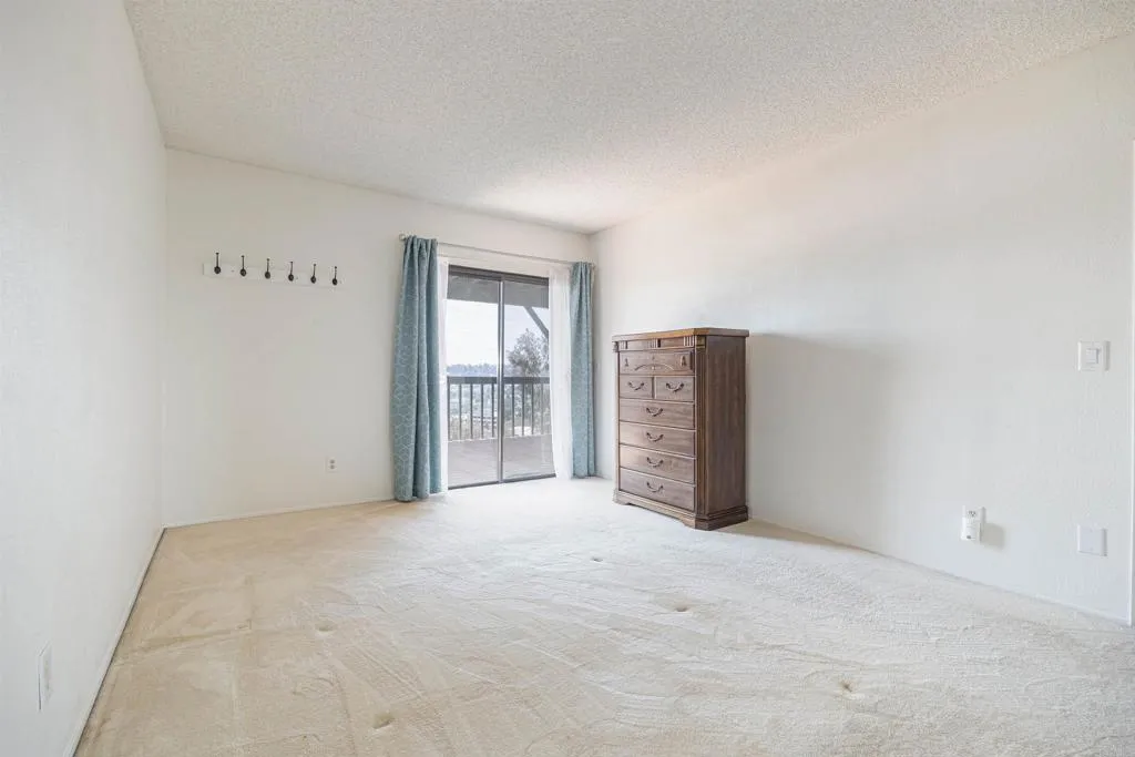 https://cdn.realtyfeed.com/cdn/127/306472981/d7ca74c08dcc3887c7e03a90cc9c6b0b.webp