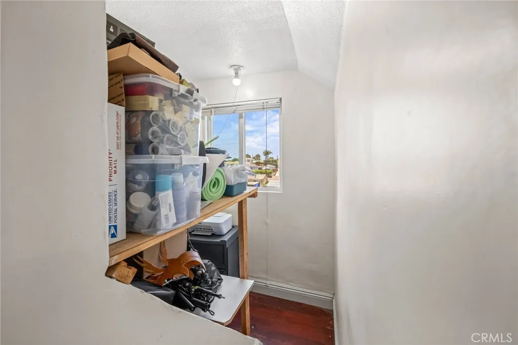 Photo #23: FR25138940 Listing: Photo #23