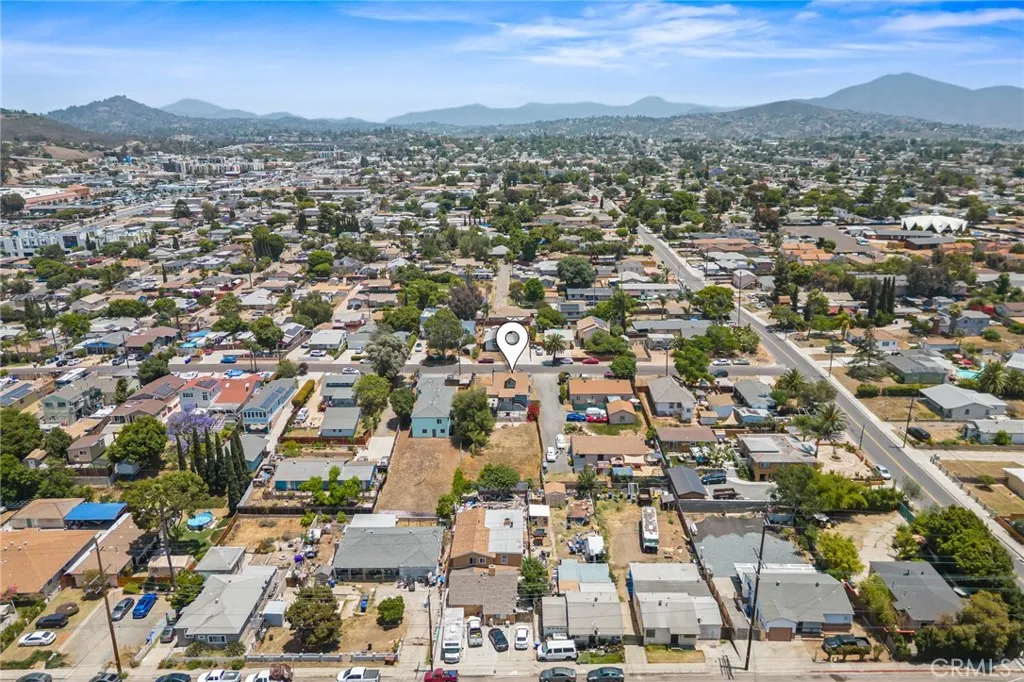 https://cdn.realtyfeed.com/cdn/127/306472989/177fc6e2e096d6c114b03c1cefe420dd.webp