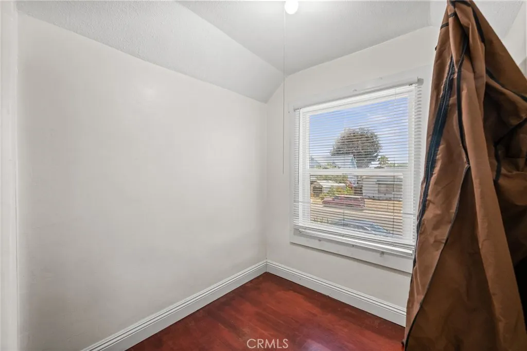 Photo #21: FR25138940 Listing: Photo #21