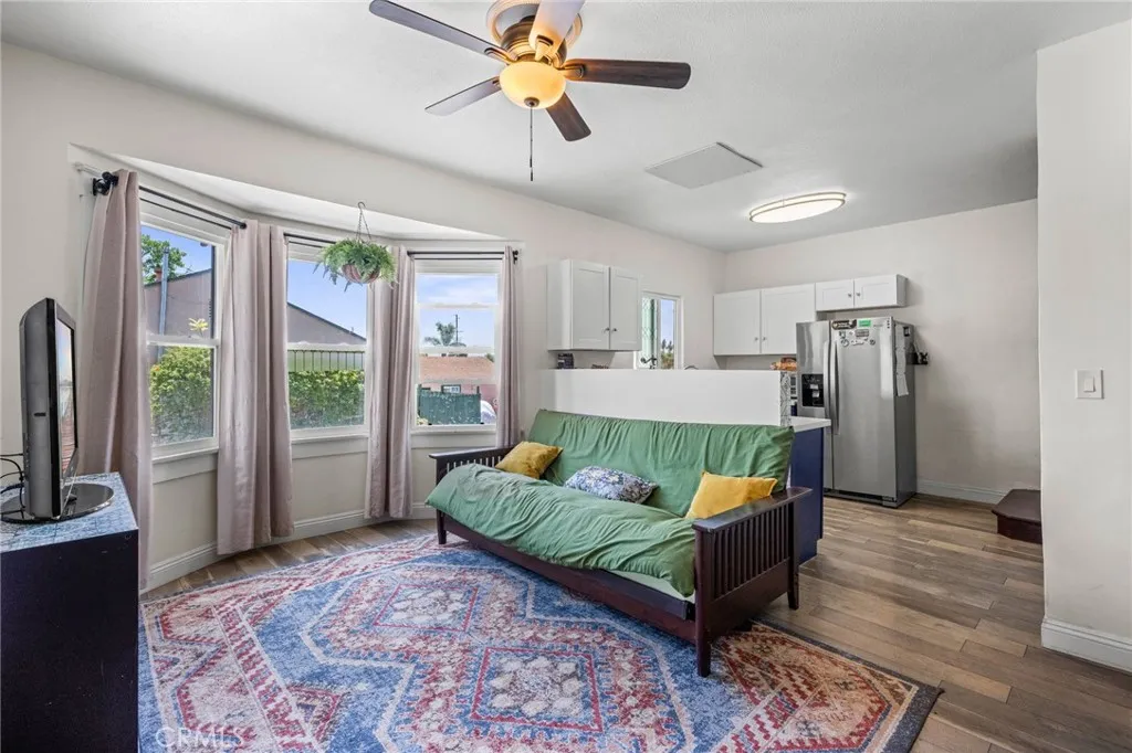 Photo #4: FR25138940 Listing 
