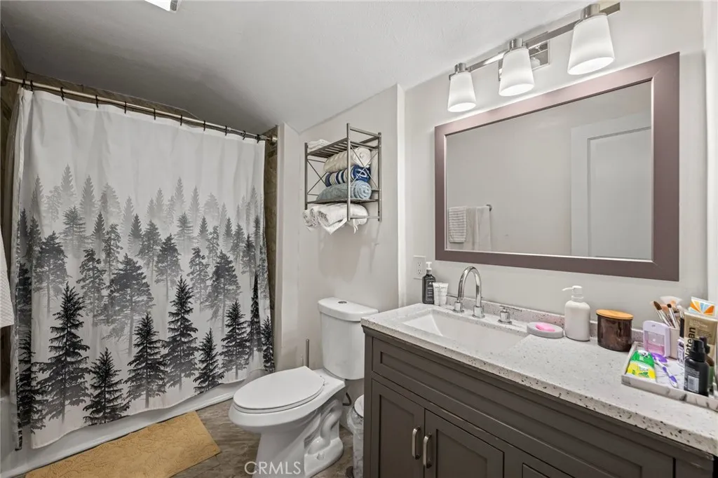 https://cdn.realtyfeed.com/cdn/127/306472989/ed4c640f105a70e34345de0770de399c.webp