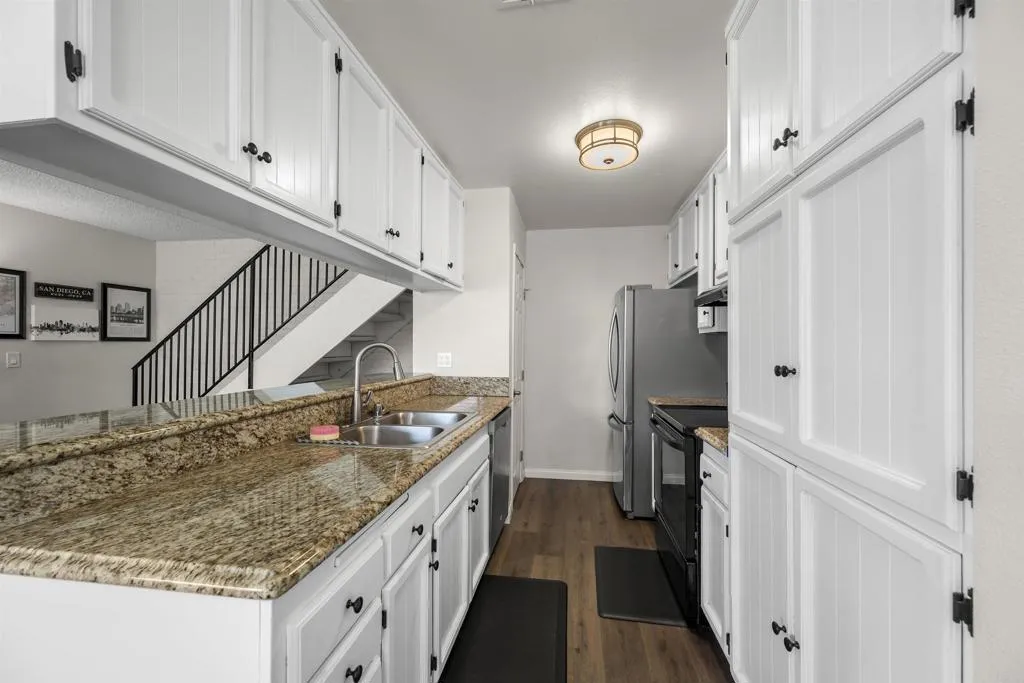 https://cdn.realtyfeed.com/cdn/127/306473064/40c9a0e53f7bd526a3d1fd07a391b9bd.webp