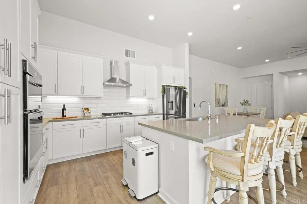 https://cdn.realtyfeed.com/cdn/127/306473155/00130447fef7ebc6bada8e05418bde08.webp