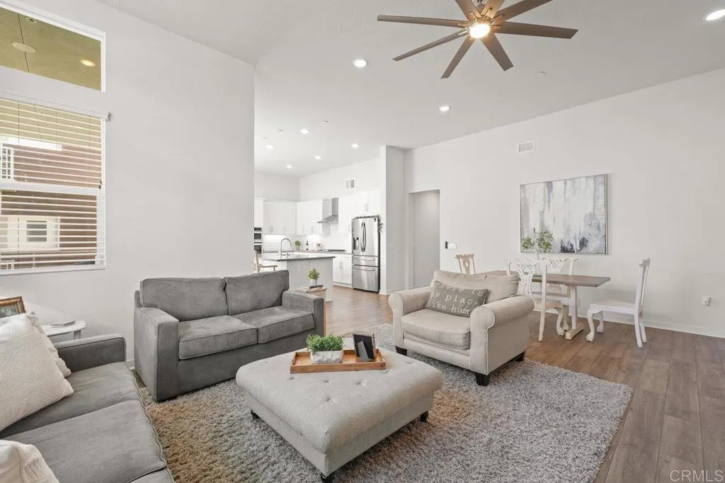 https://cdn.realtyfeed.com/cdn/127/306473155/b64fcba3fb0a146441083b98c3f95063.webp