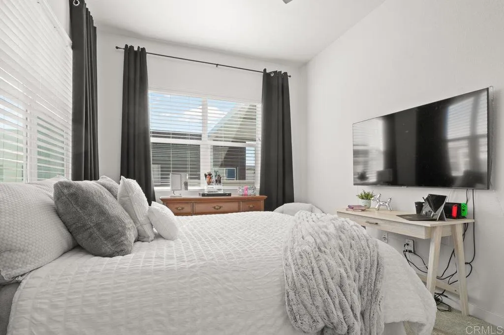 https://cdn.realtyfeed.com/cdn/127/306473155/dff2d8d2d913f49858a4ce73da9da44f.webp