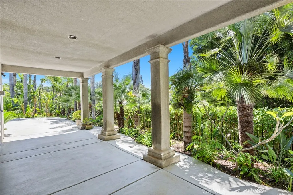 https://cdn.realtyfeed.com/cdn/127/306473326/44c57d3a5451ee5b3d3506017b58a9b7.webp