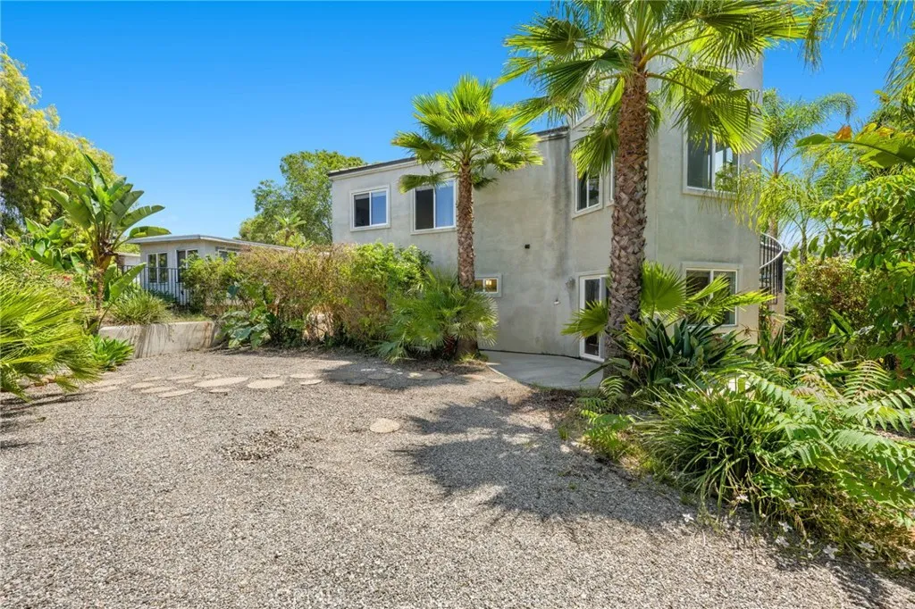 https://cdn.realtyfeed.com/cdn/127/306473326/a2faa539b11a1d67df4cae55bb83e114.webp