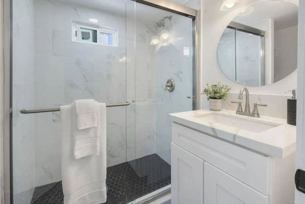 https://cdn.realtyfeed.com/cdn/127/306473447/ae74a327d1cd2a61f0fdd6967cfeeda4.webp