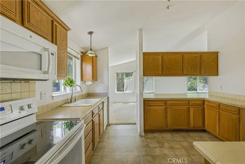 https://cdn.realtyfeed.com/cdn/127/306473517/5749ecb978d81dae488ceba13976a812.webp