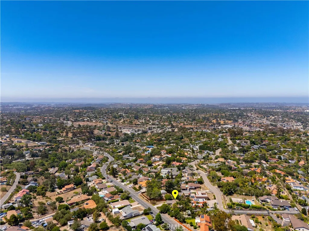 https://cdn.realtyfeed.com/cdn/127/306473517/787775c013d7d3cbf6681b0f4c7a3189.webp