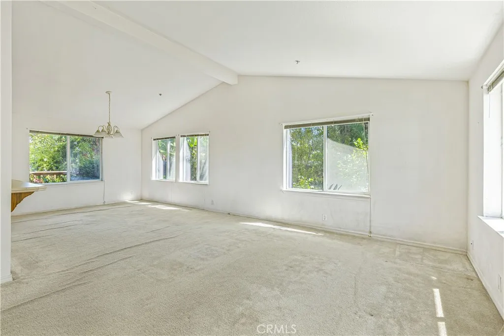 https://cdn.realtyfeed.com/cdn/127/306473517/b8bbd23388b4e90b29928dab285beb27.webp