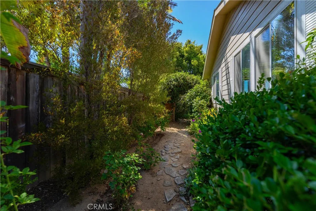 https://cdn.realtyfeed.com/cdn/127/306473517/d7ae772c7175dce63e91fcfd5332bd0b.webp