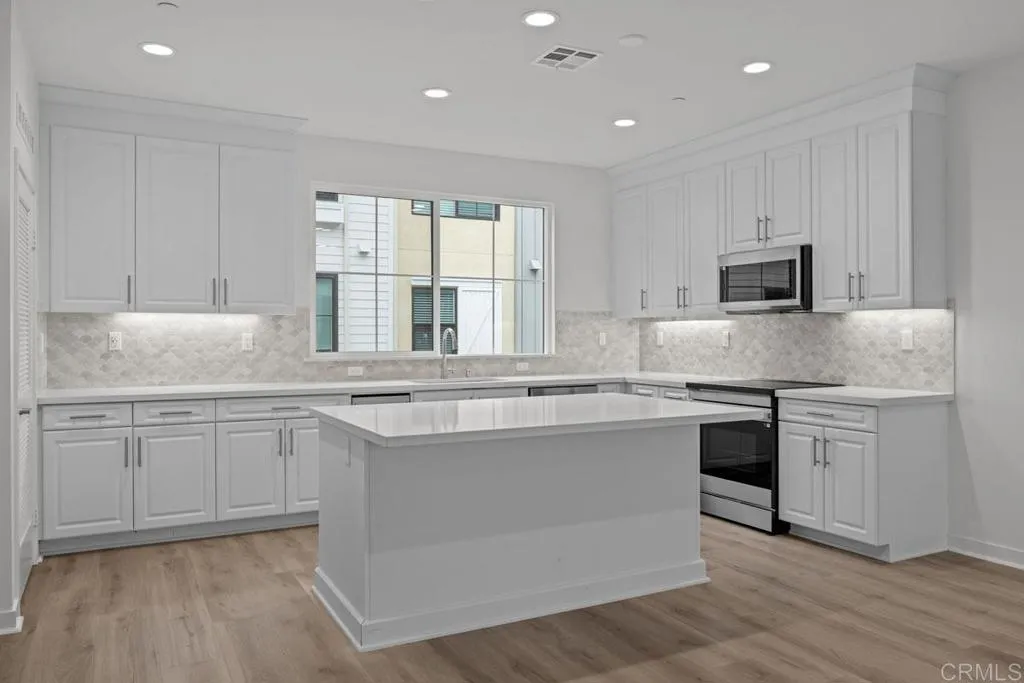 MLS: NDP2506130 Condo For Sale