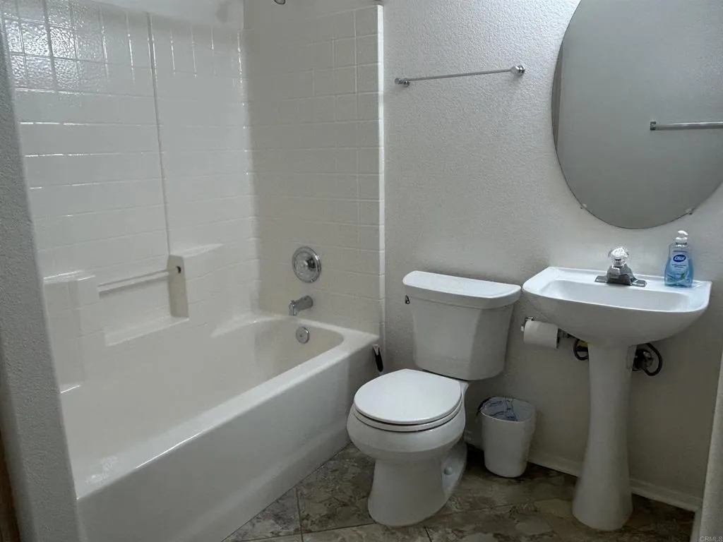 https://cdn.realtyfeed.com/cdn/127/306473608/1aa90aab8df903fcaee3adc8ddf10d21.webp