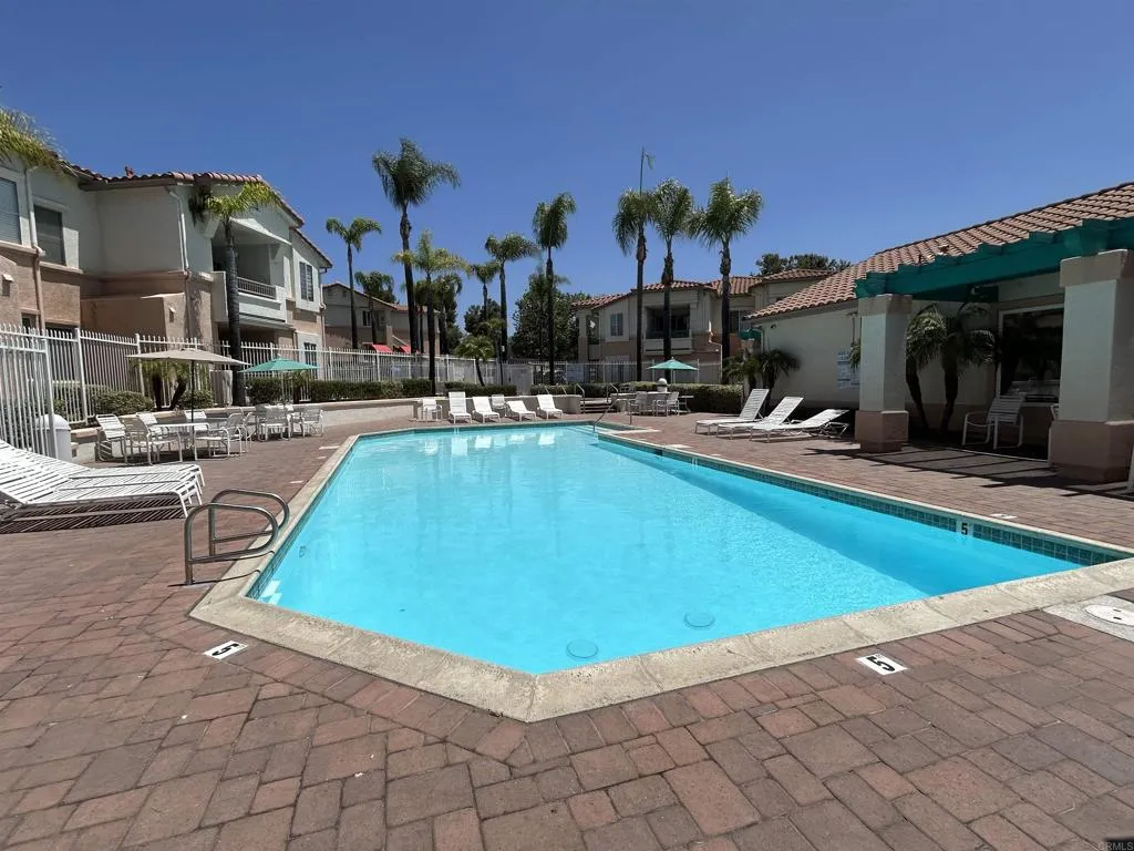 https://cdn.realtyfeed.com/cdn/127/306473608/6bf35284e4733849a0c76c97fc21a3b8.webp
