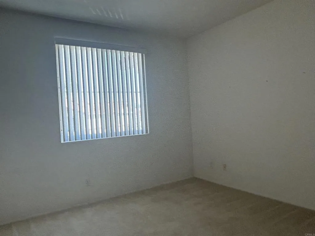 https://cdn.realtyfeed.com/cdn/127/306473608/cffd81df1933bbe75028c8f93dc033de.webp