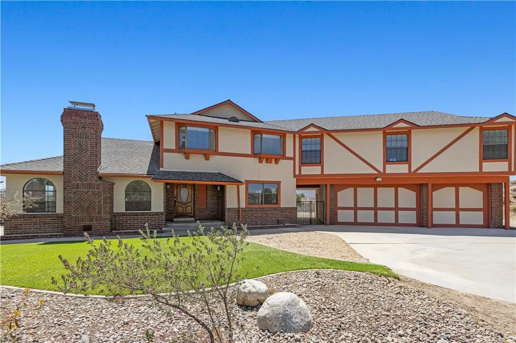 13620 Pales, Agua Dulce, CA 91390 - Photo 2 of 75, Agua Dulce, CA